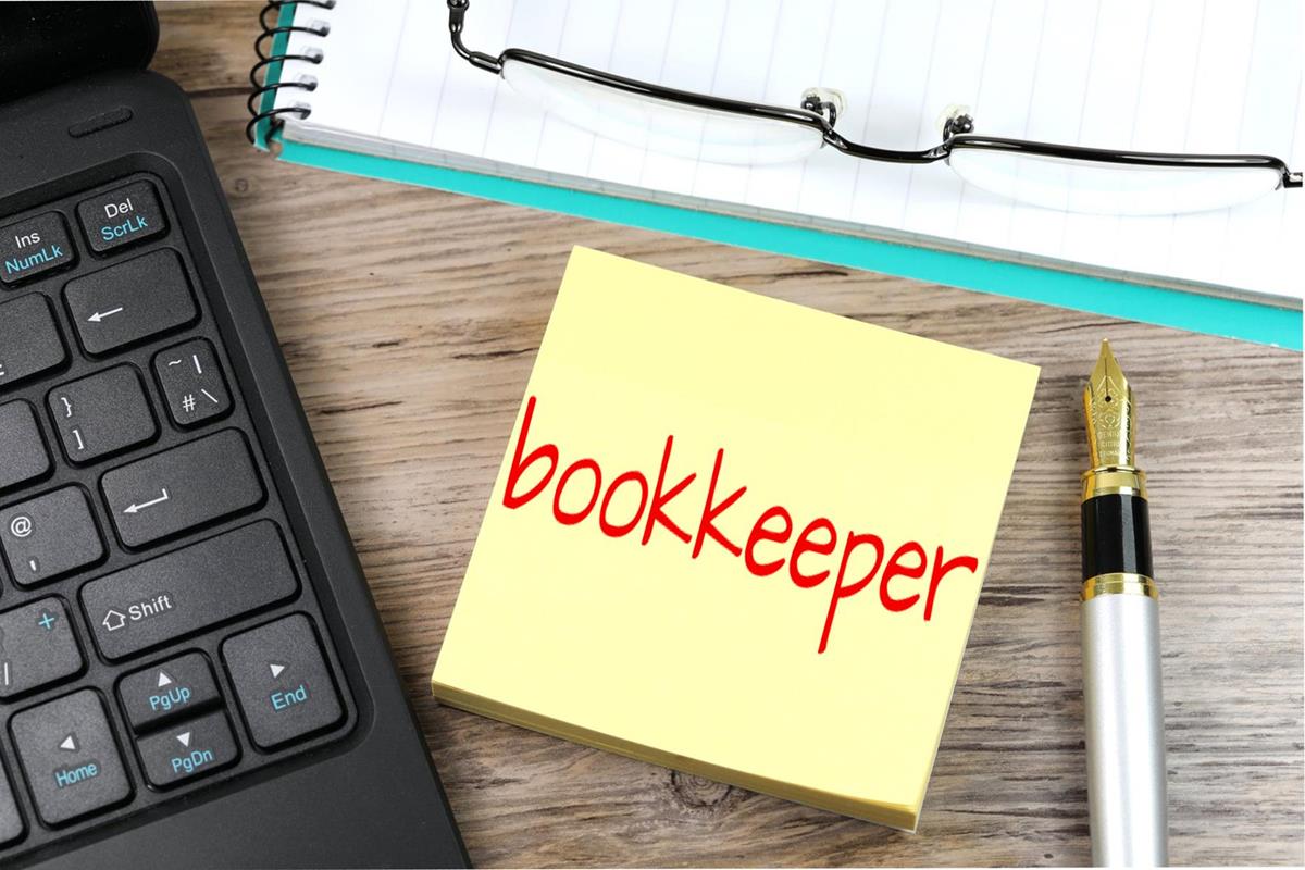 Full Tiime Remote Bookkeeper Needed at Project Growth ($1200/Mnth)